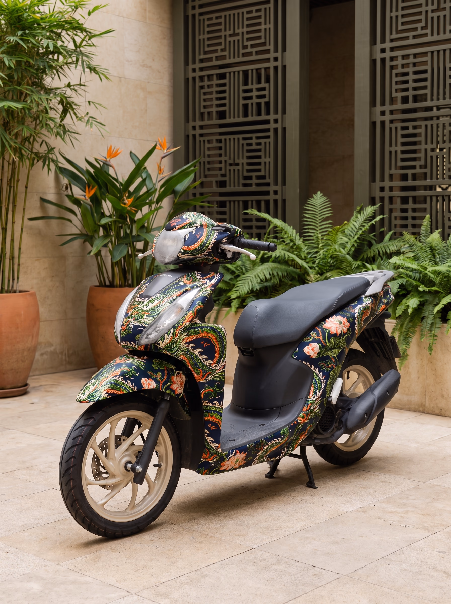 Tem trùm Honda Vision SiDragon — 1/9